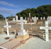 Historic Clan Ranald Shipwreck Graves - Accommodation Resorts