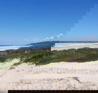 Treachery Beach - Accommodation Resorts