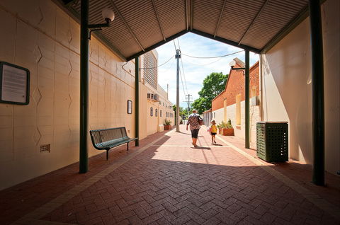 Kiesling Lane Heritage Walk - Accommodation Resorts 0