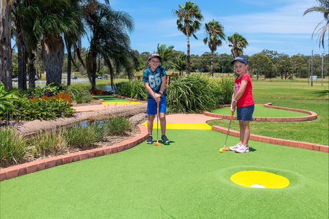 Port Macquarie Driving Range And Mini Golf - Accommodation Resorts 2