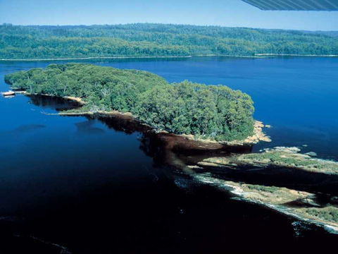 Sarah Island - Accommodation Resorts 1