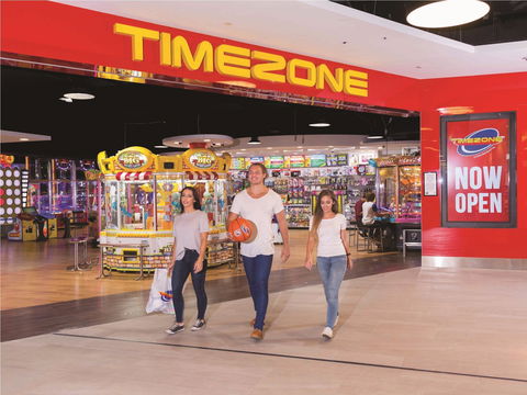 Timezone Coolangatta - Accommodation Resorts 2