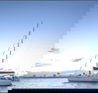 Gold Coast Sailing Cruise with sparkling wine  nibbles platter - Accommodation Resorts