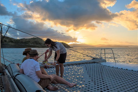 Sunset Sail In The Whitsundays - Accommodation Resorts 5