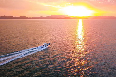 Sunset Cruise Private Charter Hamilton Island - Accommodation Resorts 0