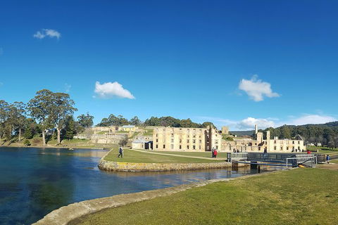 7-Day Super Value Tour Of Tasmania: Explore Tasmania\'s West And East Coasts - Accommodation Resorts 1