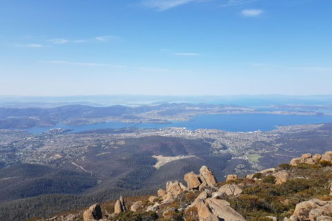 Breathtaking Panoramic Mountains,discover Colonial Convict History,MONA Museum ! - Accommodation Resorts 1