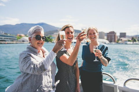 Deep-to-Dish: Tasmanian Seafood Experience - Morning Tour - Accommodation Resorts 3