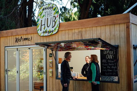 Private Royal Tasmanian Botanical Gardens Walking Tour - Accommodation Resorts 5