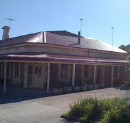 Old Bush Inn - Accommodation Resorts