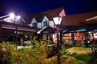 Mick O'Sheas's Irish Pub - Accommodation Resorts 3