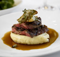 The Union Hotel - Uncorked Restaurant - Accommodation Resorts