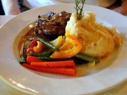 Leumeah Club Hotel - Accommodation Resorts 3