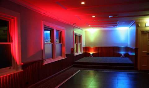 Hotel SOHO - Accommodation Resorts 3