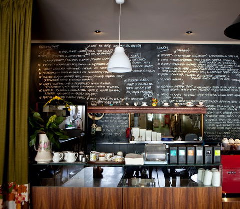 A Bite To Eat, A Drink As Well - Accommodation Resorts 0