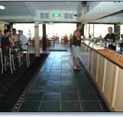 Bateau Bay Hotel - Accommodation Resorts