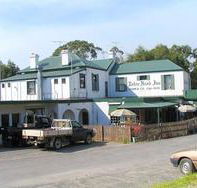 Robin Hood Hotel - Accommodation Resorts