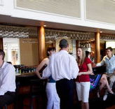 Cairns International Lobby Bar - Accommodation Resorts