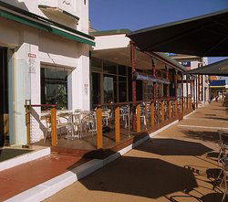 Stella's Dromana Hotel - Accommodation Resorts 2