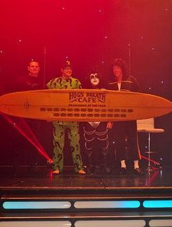 Hogs Breath - Rockingham - Accommodation Resorts 2