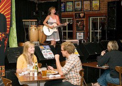 Settlers Tavern - Accommodation Resorts 3