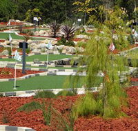 18 Hole Mini Golf - Club Husky - Accommodation Resorts