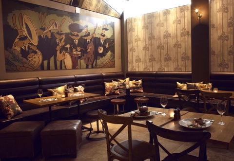 Rabbit Hole Bar And Dining - Accommodation Resorts 1