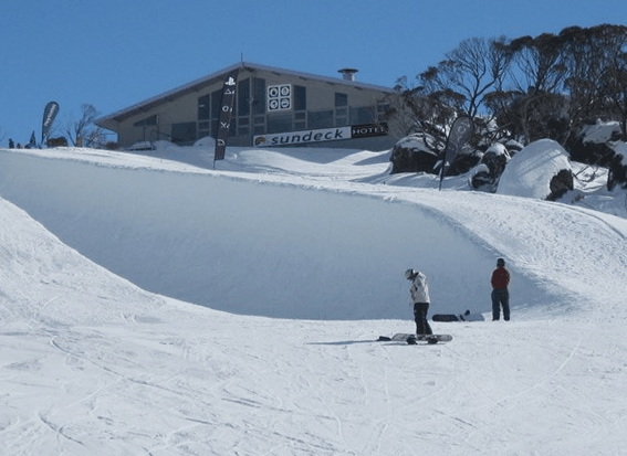 Sundeck Hotel - Accommodation Resorts 3