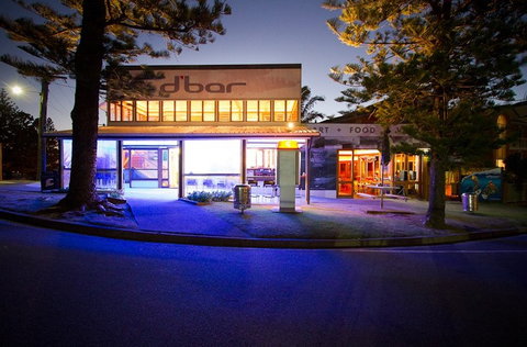 Cafe D'Bar Restaurant & Gallery - Accommodation Resorts 1