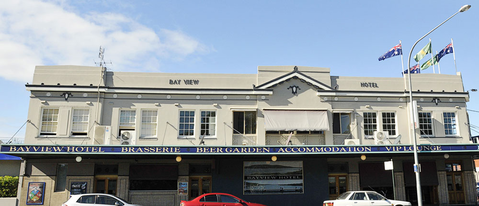 Bay View Hotel - Accommodation Resorts 2