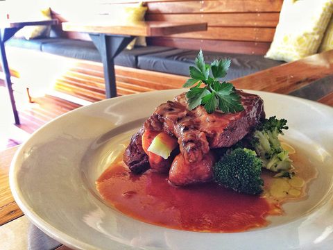 Ocean Shores Tavern - Accommodation Resorts 2