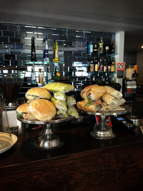 Ocean Shores Tavern - Accommodation Resorts 4