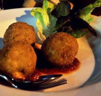 Via Napoli Pizzeria - Accommodation Resorts