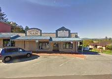 Mount Surprise Hotel - Accommodation Resorts 3