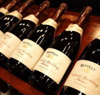 Empire Bay Cellars - Accommodation Resorts