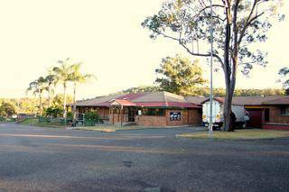 Bushland Tavern - Accommodation Resorts 1