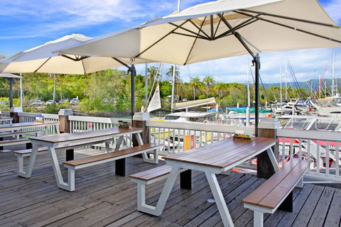 Hemingway's Brewery Port Douglas - Accommodation Resorts 0
