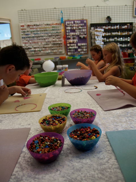 School Holiday One Hour Beading Workshops - Accommodation Resorts 0