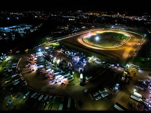 Valvoline Raceway's Opening Night - Accommodation Resorts 0