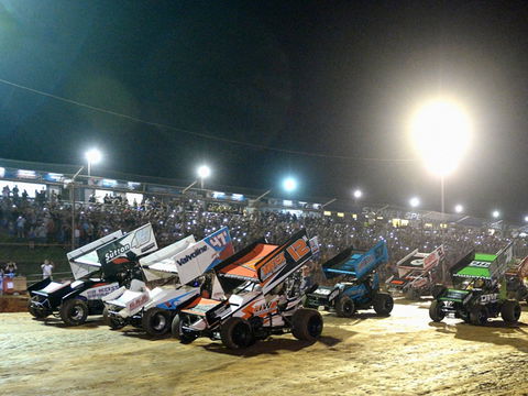 Valvoline Raceway's Opening Night - Accommodation Resorts 1