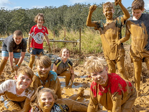 Mini Muddies Obstacle Challenge At Bunnamagoo Estate - Accommodation Resorts 0