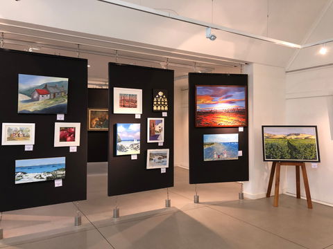 SALA 2020 Exhibition At The Ascot Community Exhibition Art Gallery. - Accommodation Resorts 0
