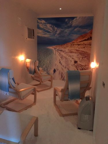 A Wild Night Out - Spring - Accommodation Resorts 0