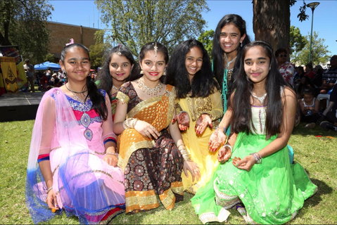 Griffith Spring Fest -  Multicultural Festival - Accommodation Resorts 2