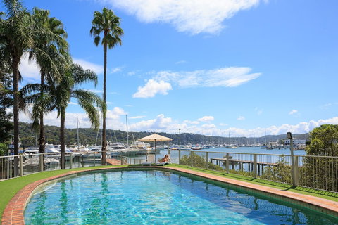 Metro Mirage Hotel Newport - Accommodation Resorts 5