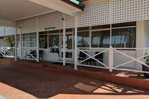 Dawson Motor Inn - Accommodation Resorts 1