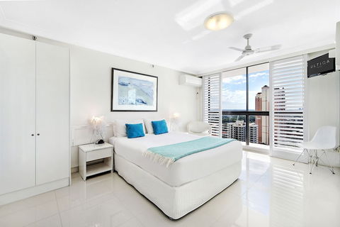 ULTIQA Beach Haven At Broadbeach - Accommodation Resorts 5