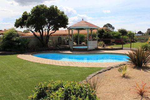 Werribee Park Motor Inn - Accommodation Resorts 4
