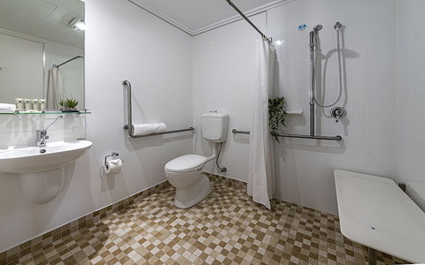 Coachman's Inn Warwick - Accommodation Resorts 4