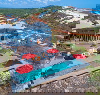 The Berkeley River Lodge - Accommodation Resorts